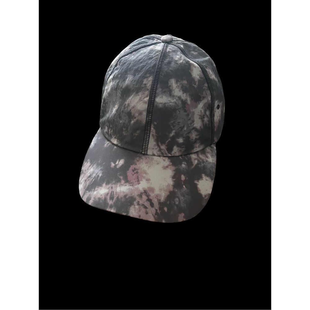 Lululemon Baller Hat Soft NWT